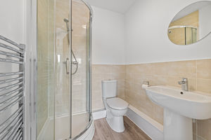 En-Suite- click for photo gallery
